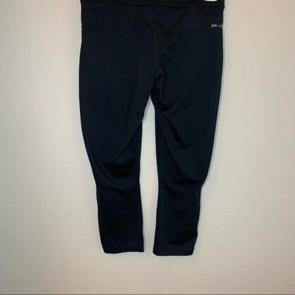 Dri-Fit Nike cropped leggings - Picture 6 of 7